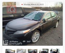 تۆیۆتا کامری